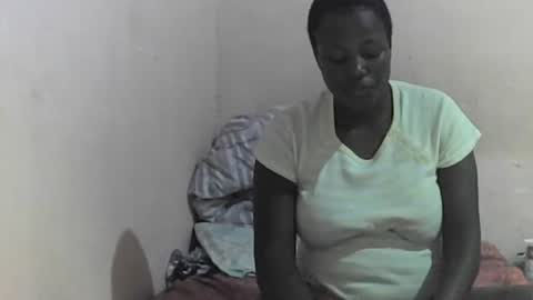 Snapshot of slutmeoutbb chatting on February 2025 06:12:01 PM slutmeoutbb online show from February 2025 06:12:01 PM