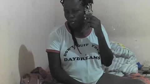 Snapshot of slutmeoutbb chatting on February 2025 06:15:02 PM slutmeoutbb online show from February 2025 06:15:02 PM