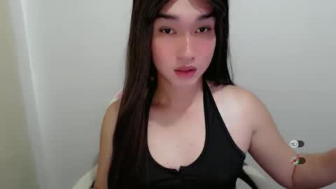 FRANCINE online show from November 2025 06:02:01 AM