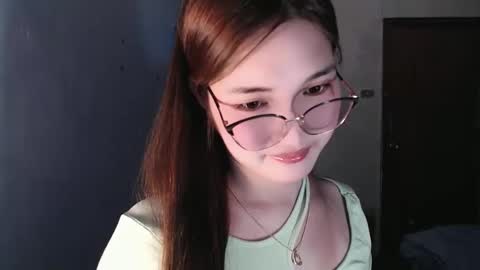 Snapshot of slutty_hannaxx chatting on May 2026 06:20:02 AM slutty_hannaxx online show from May 2026 06:20:02 AM