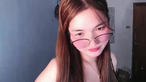 Snapshot of slutty_hannaxx chatting on May 2026 10:17:02 PM slutty_hannaxx online show from May 2026 10:17:02 PM