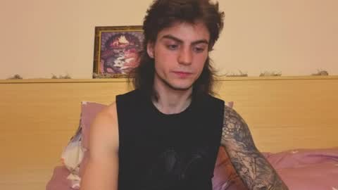 Gus online show from April 2026 03:04:02 PM