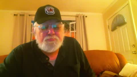 Slydevil online show from November 2025 10:32:01 PM