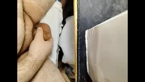 Snapshot of small_1986 chatting on January 2025 11:18:02 AM transmisin gratuita bajo demanda  free broadcast on demand online show from January 2025 11:18:02 AM
