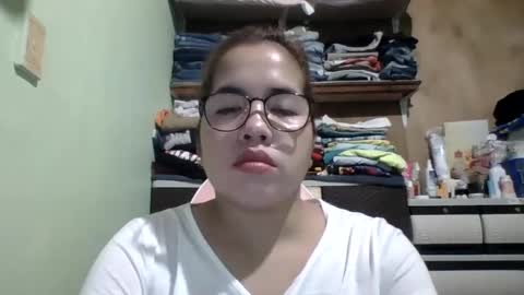 Snapshot of small_boobs59 chatting on February 2025 09:53:02 AM Lovewella online show from February 2025 09:53:02 AM