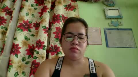 Lovewella online show from November 2025 01:22:01 AM