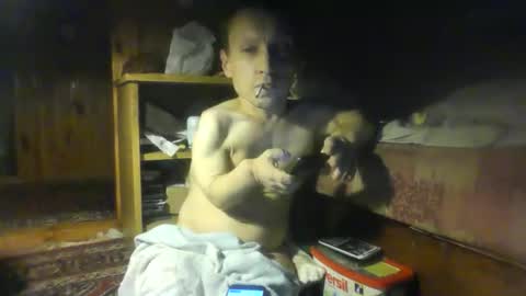 Snapshot of smalldream666 chatting on October 2025 09:12:02 PM PIST PIST online show from October 2025 09:12:02 PM