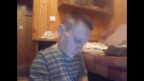 Snapshot of smalldream666 chatting on November 2025 09:26:02 PM PIST PIST online show from November 2025 09:26:02 PM