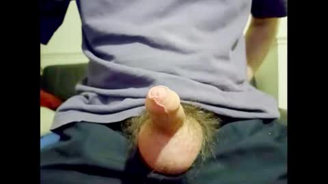 Small Hairy Uncut online show from October 2025 12:44:01 AM