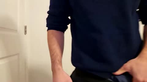 smallthrob online show from January 2026 07:41:01 PM