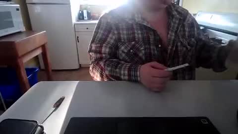 Snapshot of smalltowntrouble chatting on February 2026 01:41:02 PM smalltowntrouble online show from February 2026 01:41:02 PM