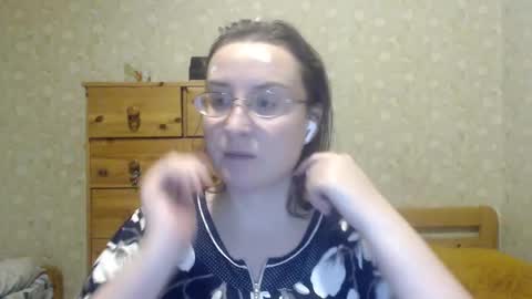 Snapshot of smart_rose chatting on January 2025 07:13:02 PM smart_rose online show from January 2025 07:13:02 PM