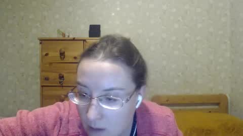 Snapshot of smart_rose chatting on January 2025 07:59:02 PM smart_rose online show from January 2025 07:59:02 PM