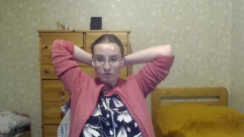 Snapshot of smart_rose chatting on January 2025 09:40:01 PM smart_rose online show from January 2025 09:40:01 PM