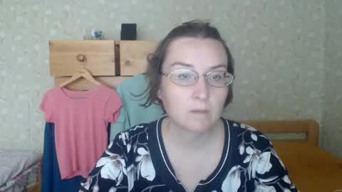 Snapshot of smart_rose chatting on September 2025 12:05:02 PM smart_rose online show from September 2025 12:05:02 PM