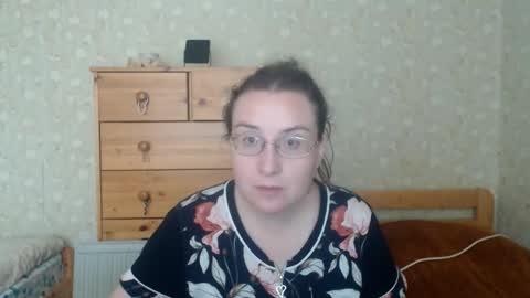 Snapshot of smart_rose chatting on September 2025 09:32:01 AM smart_rose online show from September 2025 09:32:01 AM