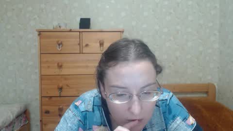 smart_rose online show from November 2025 11:33:01 AM