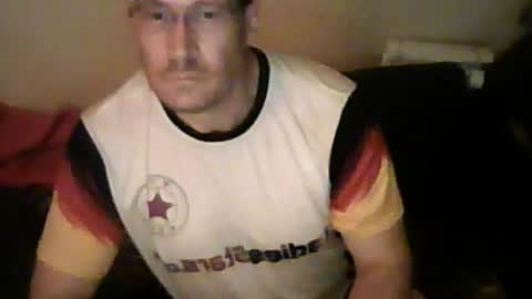 Snapshot of smi35 chatting on July 2026 11:51:01 PM smi35 online show from July 2026 11:51:01 PM