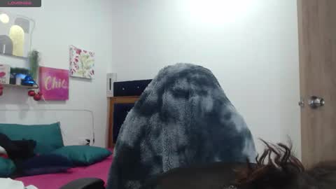 Smileth online show from December 2025 01:49:02 PM