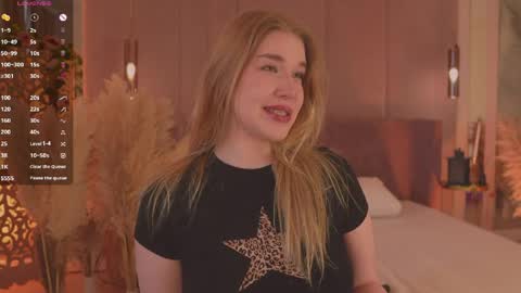 Mia online show from April 2026 06:13:05 AM