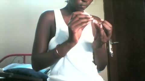 smileykesh online show from November 2025 05:57:02 AM