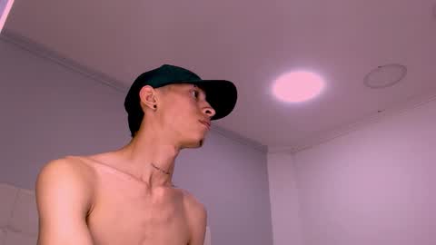 Mateo stiben online show from November 2025 07:12:02 PM