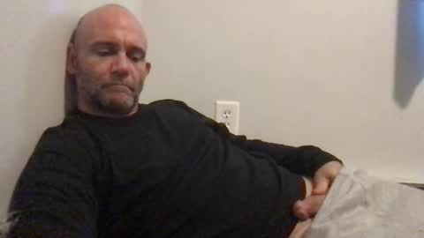 smokenfuk23 online show from September 2025 02:00:02 PM