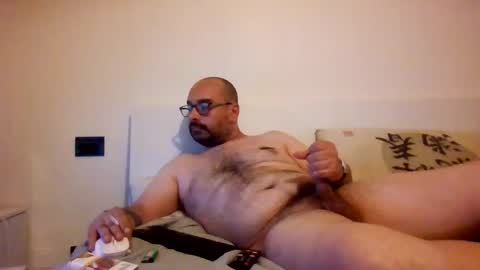 Snapshot of smoker985 chatting on July 2026 04:23:01 PM smoker985 online show from July 2026 04:23:01 PM