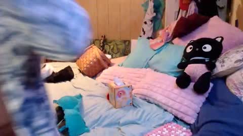 Snapshot of smokydian chatting on December 2024 12:15:02 PM DIAN dee-ann online show from December 2024 12:15:02 PM