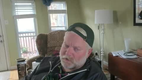 Snapshot of smokymountanman chatting on November 2025 09:28:01 PM smokymountanman online show from November 2025 09:28:01 PM