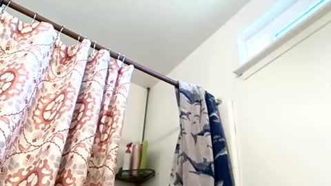 smoothstrik3r online show from December 2025 07:19:02 PM