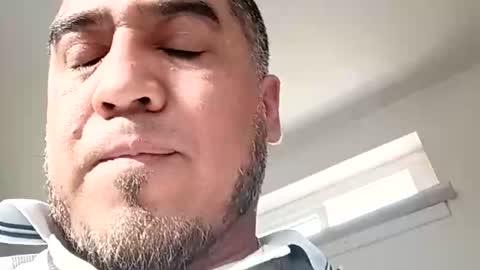 smoothstrik3r online show from March 2026 12:06:02 AM