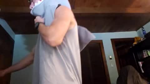 Snackyyyy online show from February 2026 02:34:02 AM