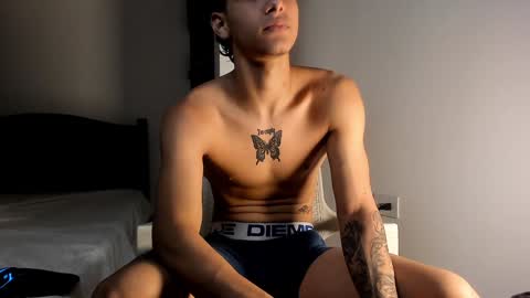 snakebutterfly online show from January 2025 08:21:02 AM