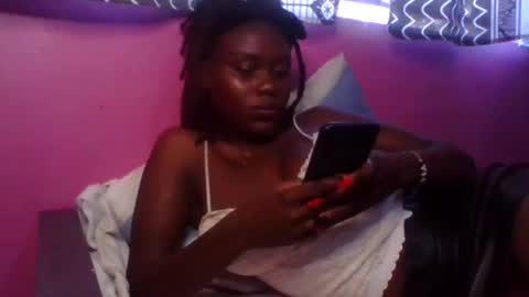 sneakylink001 online show from March 2026 09:09:02 AM