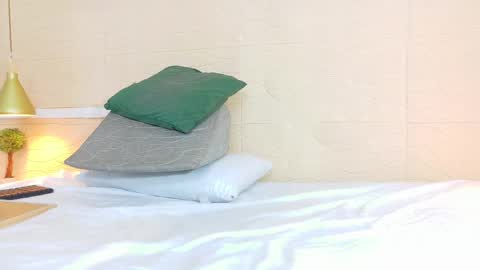 Hellen  online show from February 2025 03:42:01 AM