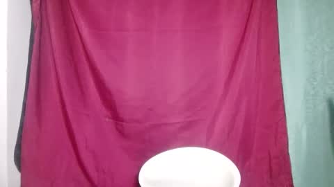 snow_sweet online show from February 2026 07:04:01 AM