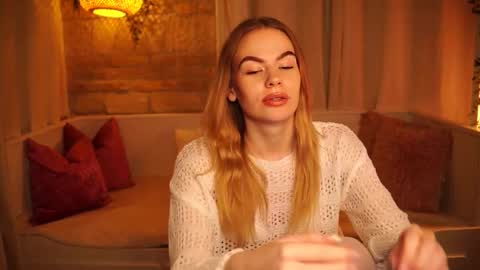 Snapshot of snowbarbieee chatting on January 2025 03:24:01 PM Hanna online show from January 2025 03:24:01 PM