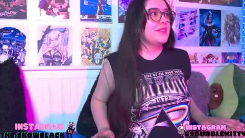 Snow and Bubble online show from March 2025 02:37:01 PM