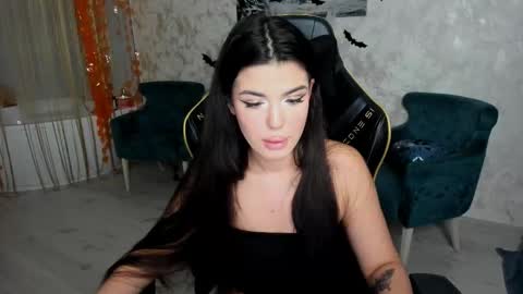 Snapshot of snowingwinter chatting on November 2025 06:20:02 PM snowingwinter online show from November 2025 06:20:02 PM