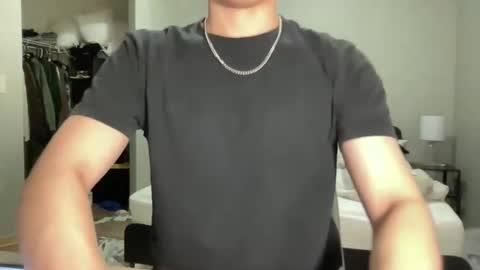 snowliht online show from November 2025 10:58:02 PM