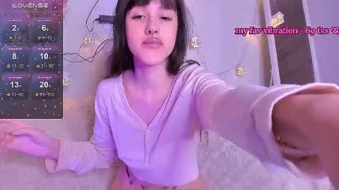  lady sofi green   online show from September 2025 06:18:01 PM