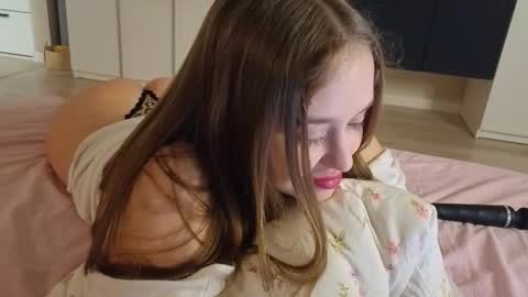 Snapshot of sofaris chatting on February 2026 06:06:02 PM Sophy online show from February 2026 06:06:02 PM