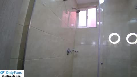 Snapshot of soffi_rousel_ chatting on December 2025 05:31:02 PM soffi_rousel_ online show from December 2025 05:31:02 PM