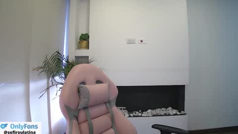 Snapshot of soffi_rousel_ chatting on February 2026 03:21:02 PM soffi_rousel_ online show from February 2026 03:21:02 PM