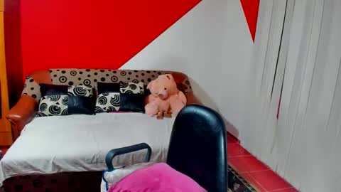 Soffy online show from October 2025 05:31:01 AM