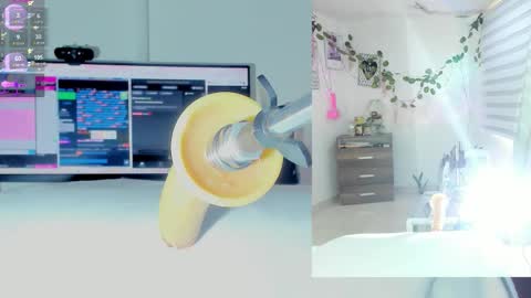 Sofi online show from December 2025 04:58:02 PM