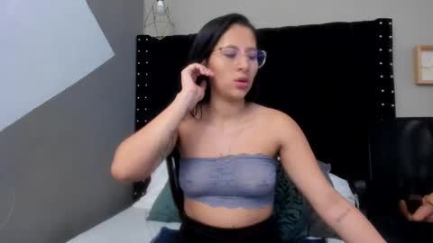 Sofia online show from October 2025 08:20:02 PM