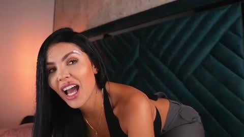 Snapshot of sofi_moreno chatting on June 2026 11:47:02 AM Sofi online show from June 2026 11:47:02 AM