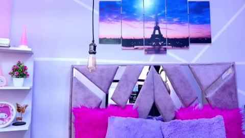 Sofi Noa online show from October 2025 11:17:01 AM